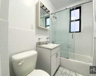 West 104 Street - Photo Thumbnail 3