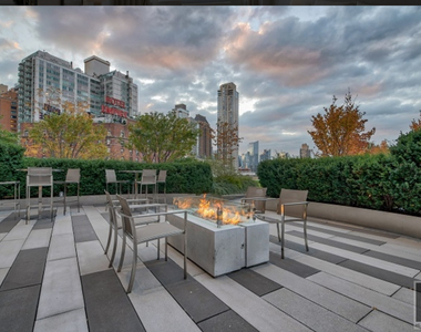 West 64 Street - Photo Thumbnail 2