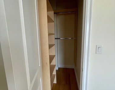 West 79 Street - Photo Thumbnail 8