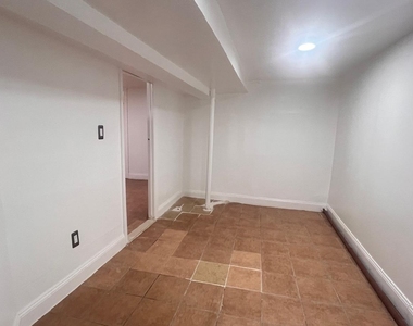 75-15 97 Avenue - Photo Thumbnail 8
