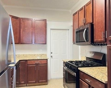 143 N Stone Street - Photo Thumbnail 7