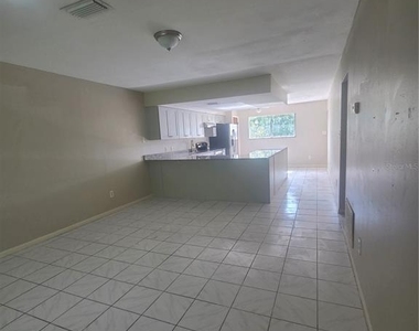 1320 Markham Avenue - Photo Thumbnail 8