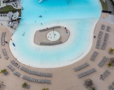 17066 Oval Rum Drive - Photo Thumbnail 38