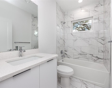 915 E 15th Avenue - Photo Thumbnail 24