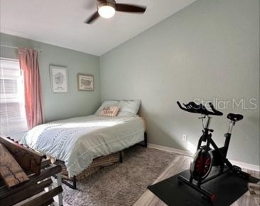 11308 Palm Island Avenue - Photo Thumbnail 6