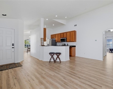 19406 Sunset Bay Drive - Photo Thumbnail 5