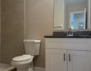 113 S Fremont Avenue - Photo Thumbnail 8