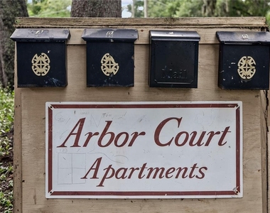 1221 E Mohawk Avenue - Photo Thumbnail 12
