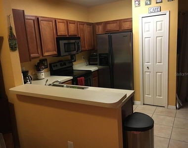 6448 Osprey Lake Circle - Photo Thumbnail 5