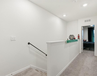 16119 Glowing Grove Avenue - Photo Thumbnail 27