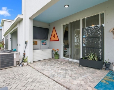16119 Glowing Grove Avenue - Photo Thumbnail 39
