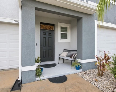 16119 Glowing Grove Avenue - Photo Thumbnail 2