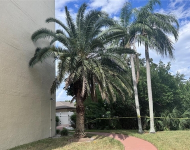 800 Cove Cay Drive - Photo Thumbnail 33