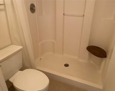 800 Cove Cay Drive - Photo Thumbnail 16