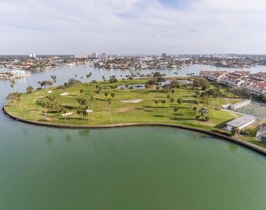 10355 Paradise Boulevard - Photo Thumbnail 3