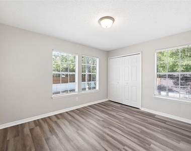 3274 Haviland Court - Photo Thumbnail 25