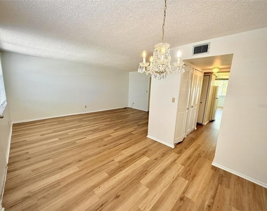 4880 Locust Street Ne - Photo Thumbnail 1