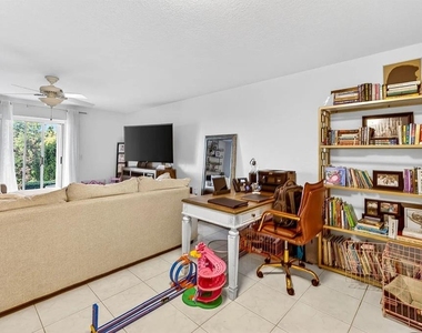14793 Seminole Trail - Photo Thumbnail 16