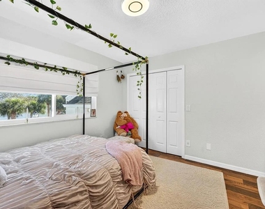 14793 Seminole Trail - Photo Thumbnail 23