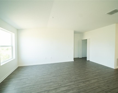 4757 Sw 83rd Loop - Photo Thumbnail 5