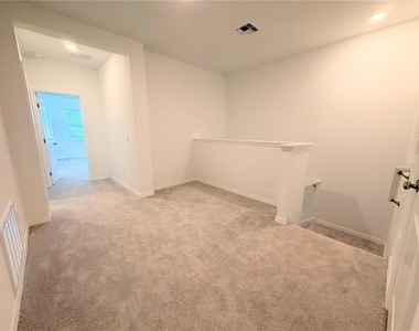 36162 Obsidion Lane - Photo Thumbnail 12