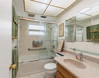 3228 Rock Valley Drive - Photo Thumbnail 14