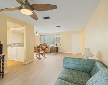 3228 Rock Valley Drive - Photo Thumbnail 2