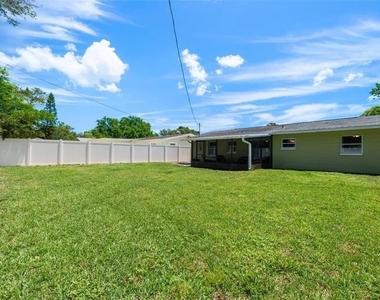 2132 Isabelle Street - Photo Thumbnail 11