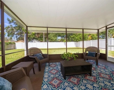 2132 Isabelle Street - Photo Thumbnail 9