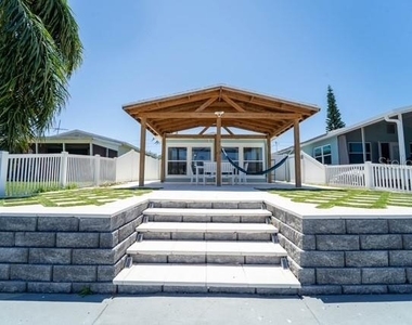 4825 Floramar Terrace - Photo Thumbnail 13