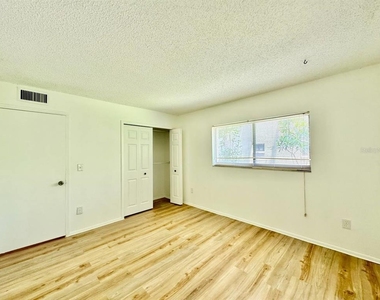 11703 Raintree Village Boulevard - Photo Thumbnail 17