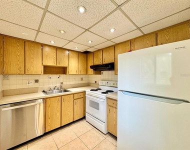 11703 Raintree Village Boulevard - Photo Thumbnail 6