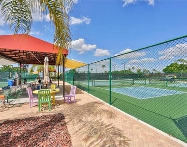 739 Tremont Greens Lane - Photo Thumbnail 43