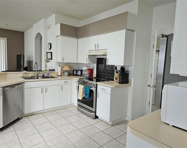 739 Tremont Greens Lane - Photo Thumbnail 11