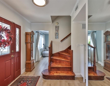 1279 86th Avenue N - Photo Thumbnail 4