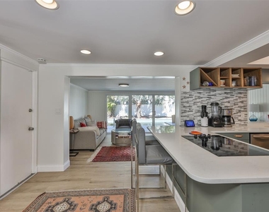 1279 86th Avenue N - Photo Thumbnail 12