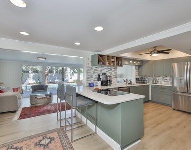 1279 86th Avenue N - Photo Thumbnail 16