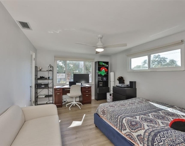 1279 86th Avenue N - Photo Thumbnail 23