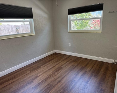 2845 9th Avenue N - Photo Thumbnail 14