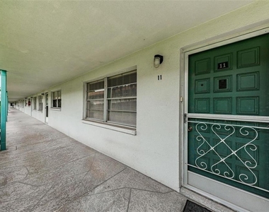 5217 81st Street N - Photo Thumbnail 1