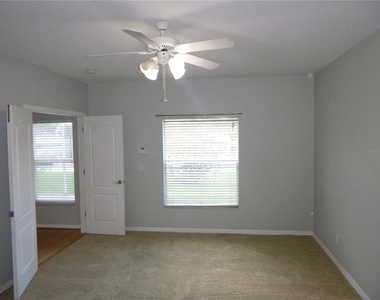 19146 Cypress Green Drive - Photo Thumbnail 12