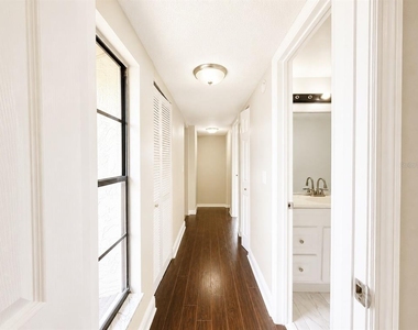 5104 Springwater Court - Photo Thumbnail 24