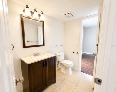 5104 Springwater Court - Photo Thumbnail 12