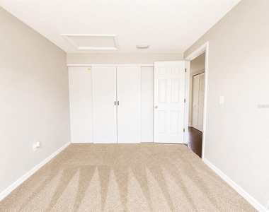 5104 Springwater Court - Photo Thumbnail 20