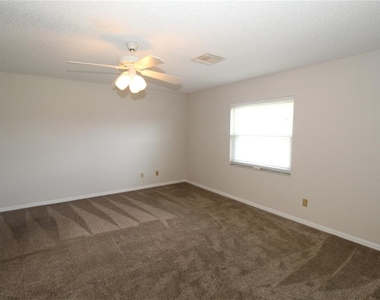 309 Bryce Court - Photo Thumbnail 20