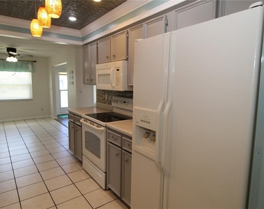 309 Bryce Court - Photo Thumbnail 15