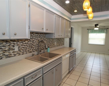 309 Bryce Court - Photo Thumbnail 13