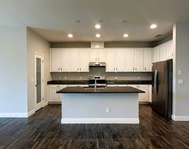 4786 Ballantrae Boulevard - Photo Thumbnail 13