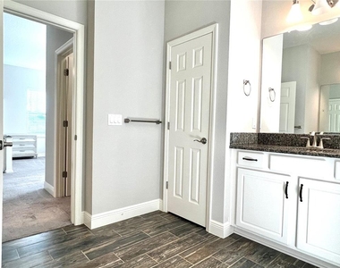 4786 Ballantrae Boulevard - Photo Thumbnail 24