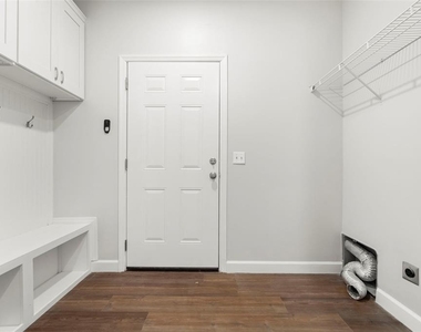 4352 9th Avenue S - Photo Thumbnail 24